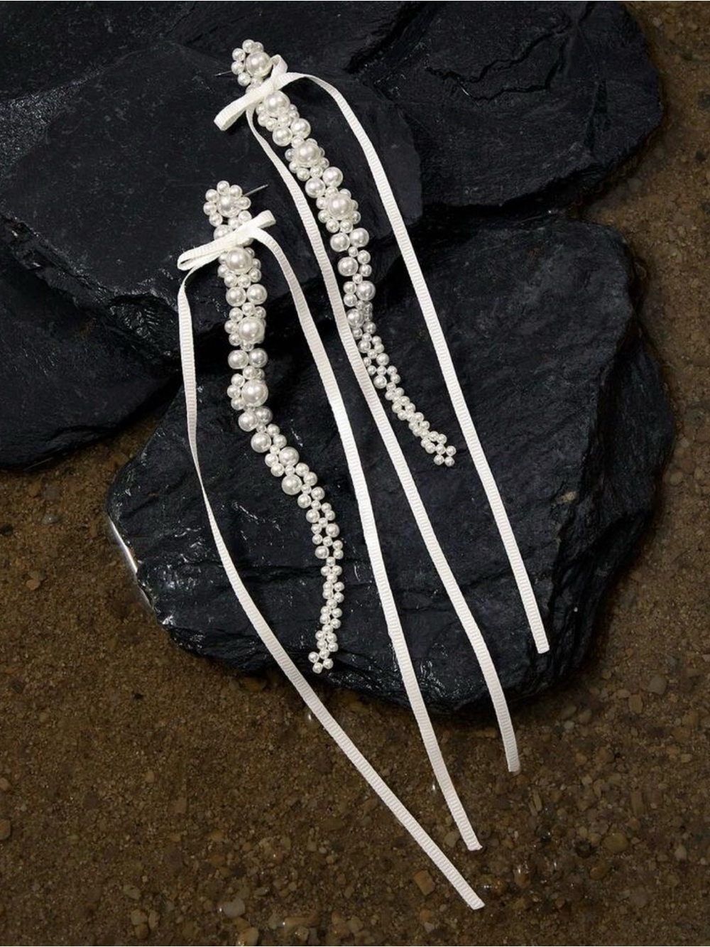 White Pearl Tassel Ribbon Drop Earrings - Picture 5 of 6